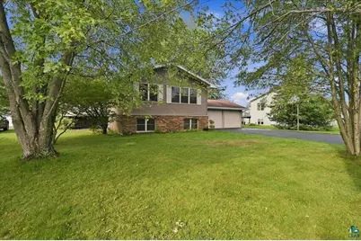 2010 E 10th St, Superior, WI 54880 - Photo 3