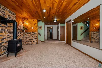 2010 E 10th St, Superior, WI 54880 - Photo 23