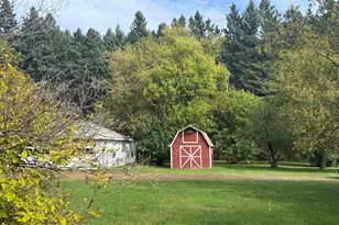 895 Cemetery Rd, Wrenshall, MN 55797 - Photo 13