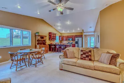 1115 Butternut Ave #-, Duluth, MN 55811 - Photo 7