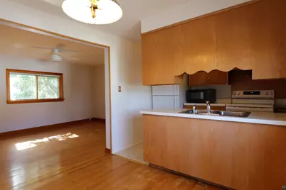 303 7th Ave E, Ashland, WI 54806 - Photo 37