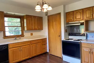 3296 Midway Rd, Proctor, MN 55810 - Photo 5