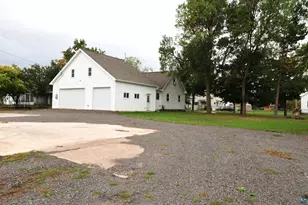 914 3rd Ave E, Ashland, WI 54806 - Photo 5