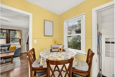 2125 W 10th St, Duluth, MN 55806 - Photo 9