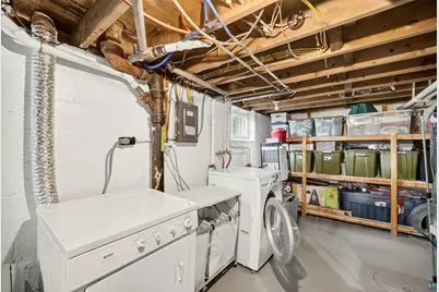 2125 W 10th St, Duluth, MN 55806 - Photo 27