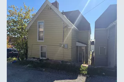301 W 4th Street, Duluth, MN 55806 - Photo 3
