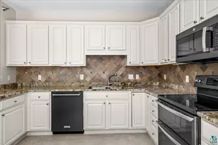 4042 Haines Rd, Duluth, MN 55811 - Photo 5