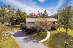 2102 N Robin Ave, Duluth, MN 55811 - Photo 1