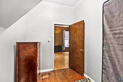 2024 W 5th St, Duluth, MN 55804 - Photo 19