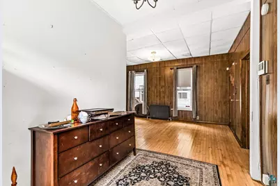 2024 W 5th St, Duluth, MN 55804 - Photo 9