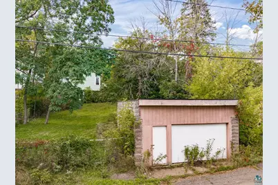 2024 W 5th St, Duluth, MN 55804 - Photo 37