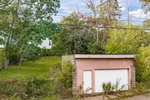 2024 W 5th St, Duluth, MN 55804 - Photo 37