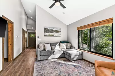 111 Howard Gnesen Rd, Duluth, MN 55811 - Photo 7