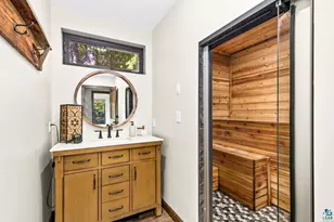 111 Howard Gnesen Rd, Duluth, MN 55811 - Photo 25