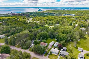 308 E Willow, Duluth, MN 55811 - Photo 65