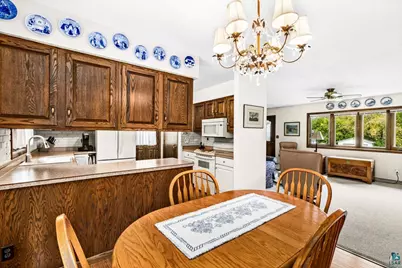 308 E Willow, Duluth, MN 55811 - Photo 25