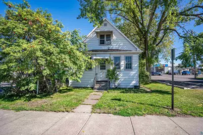 1418 Banks Ave, Superior, WI 54880 - Photo 1