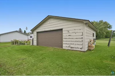 2203 E 14th St, Superior, WI 54880 - Photo 37