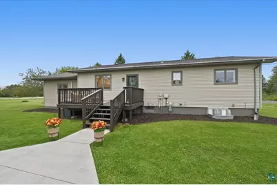 2203 E 14th St, Superior, WI 54880 - Photo 9