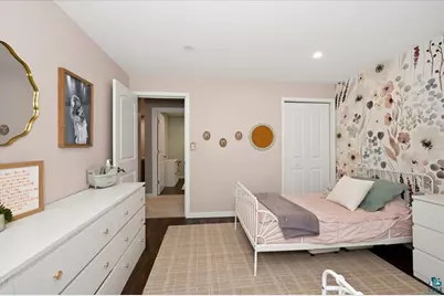 2203 E 14th St, Superior, WI 54880 - Photo 29