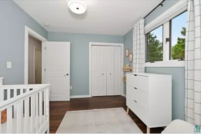 2203 E 14th St, Superior, WI 54880 - Photo 23