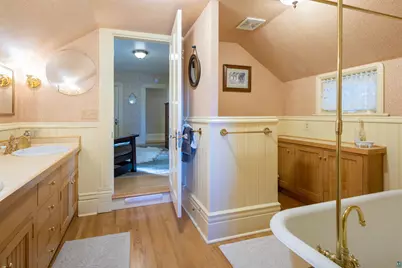 10 N 3rd St, Bayfield, WI 54814 - Photo 33
