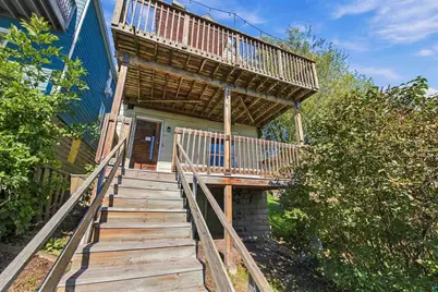725 W 2nd St, Duluth, MN 55806 - Photo 19