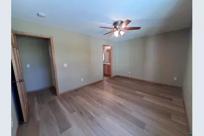 38 Billings Ln, Superior, WI 54880 - Photo 23