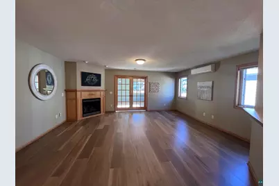 38 Billings Ln, Superior, WI 54880 - Photo 13