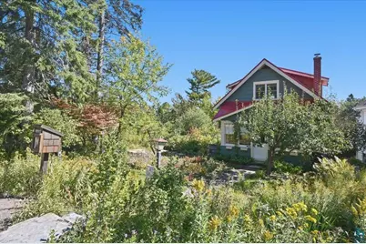 1612 E Skyline Pkwy, Duluth, MN 55805 - Photo 1