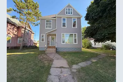 714 Ellis Ave, Ashland, WI 54806 - Photo 1