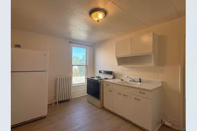 714 Ellis Ave, Ashland, WI 54806 - Photo 5
