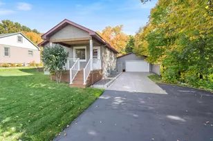 1404 N Stanford Ave, Duluth, MN 55811 - Photo 1