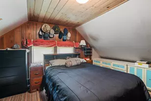 1015 W 4th St, Duluth, MN 55806 - Photo 33