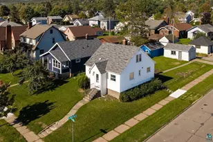 4601 W 4th St, Duluth, MN 55807 - Photo 1