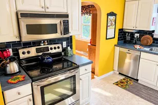 1417 N Basswood Ave, Duluth, MN 55811 - Photo 11