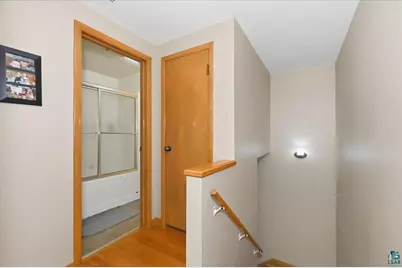 141 Madison Ave #4, Duluth, MN 55811 - Photo 15