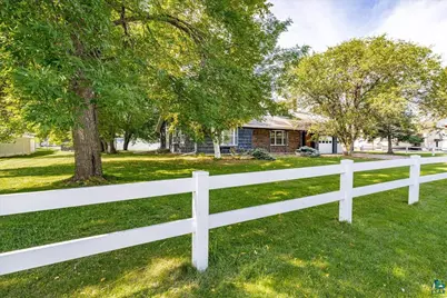 2611 Cumming Ave, Superior, WI 54880 - Photo 45