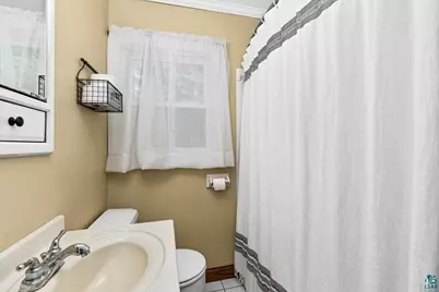 519 Anderson Rd, Duluth, MN 55811 - Photo 21