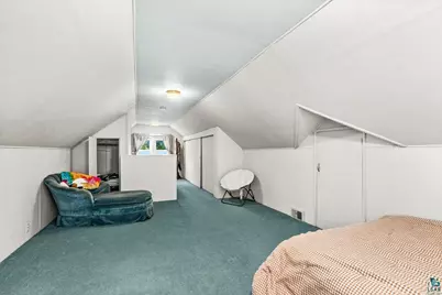 519 Anderson Rd, Duluth, MN 55811 - Photo 25