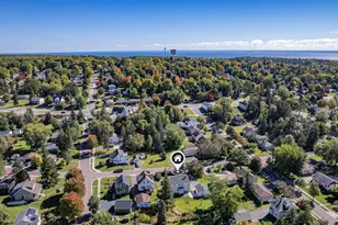 3715 Rendle Ave, Duluth, MN 55803 - Photo 3