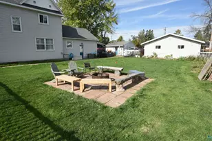 2113 5th St E, Ashland, WI 54806 - Photo 3