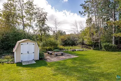 102 Northfield St, Duluth, MN 55803 - Photo 29
