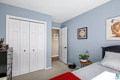 102 Northfield St, Duluth, MN 55803 - Photo 13