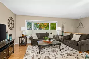 102 Northfield St, Duluth, MN 55803 - Photo 9