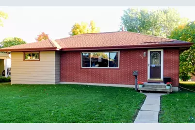 806 N 7th St, Virginia, MN 55792 - Photo 1