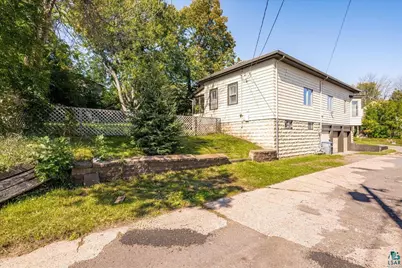 617 N 24th Ave W, Duluth, MN 55806 - Photo 27