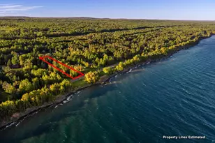 5247 N Shore Dr, Duluth, MN 55804 - Photo 1
