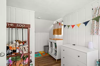909 N 49th Ave E, Duluth, MN 55804 - Photo 25