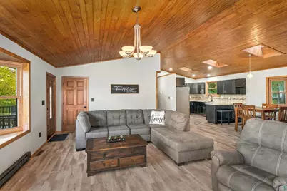4914 Radar Rd, Hermantown, MN 55811 - Photo 13